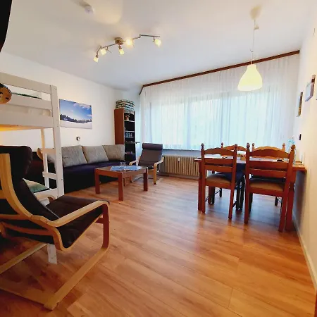 Ferienhaus-schoenwald Im Herzen Des Schwarzwaldes 2-zimmer Mit Terrasse Und Whirlpool App15 דירה Schönwalde